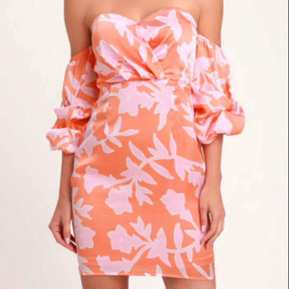 (SOLD) NWT: Baros Coral Orange Floral Print Off-the-Shoulder Bodycon Dress 💫